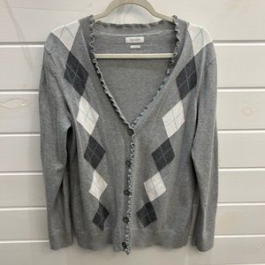 grey sweater !